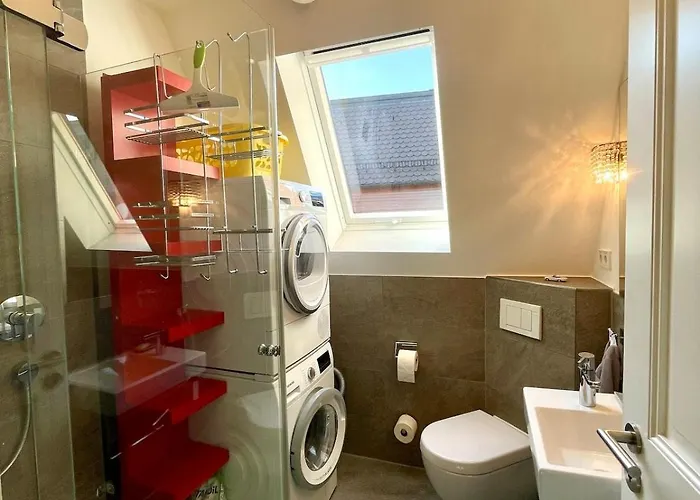 Luxus Penthouse 100qm Mit Sauna, Whirlpool, Terrasse, Garage, Ruhig Und Zentral * Ulm